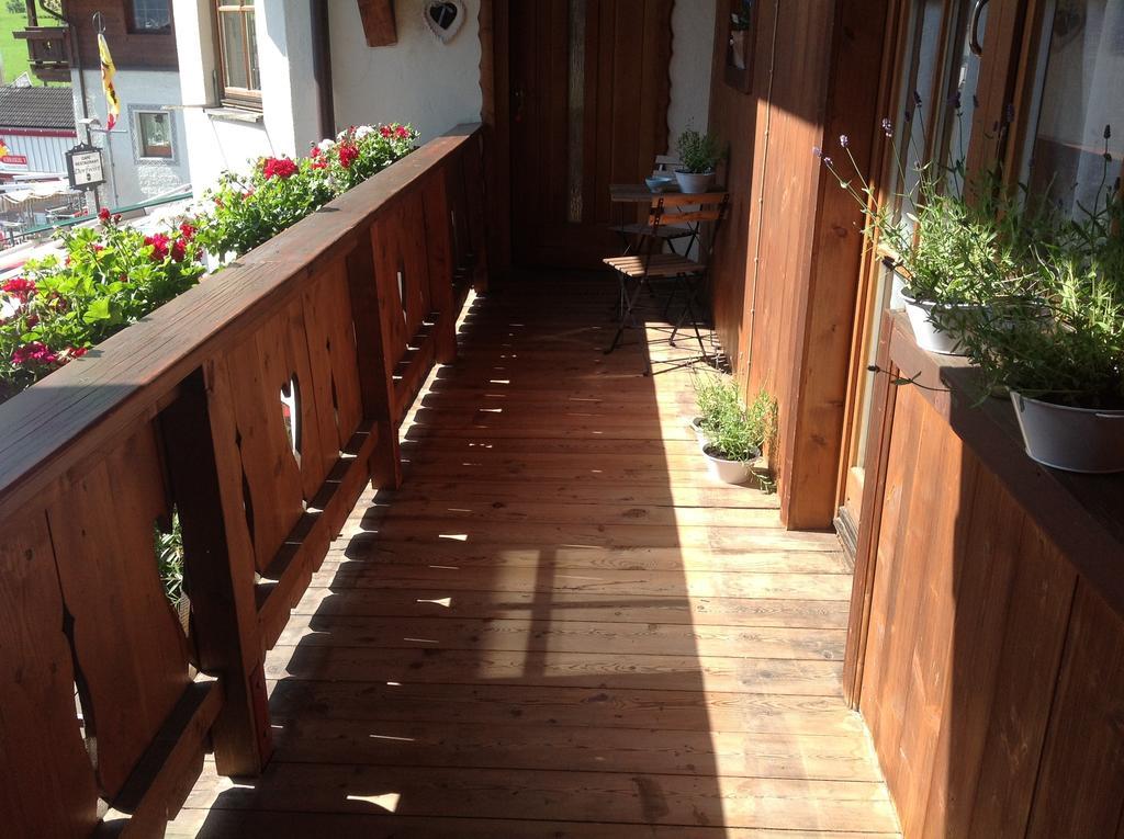 Ferienwohnung Dorfpub Neustift im Stubaital Δωμάτιο φωτογραφία