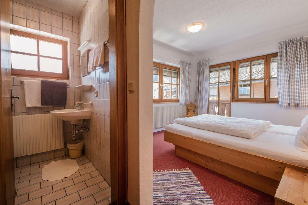 Ferienwohnung Dorfpub Neustift im Stubaital Εξωτερικό φωτογραφία
